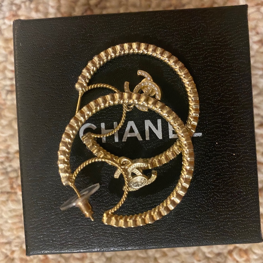 Chanel hoop earrings